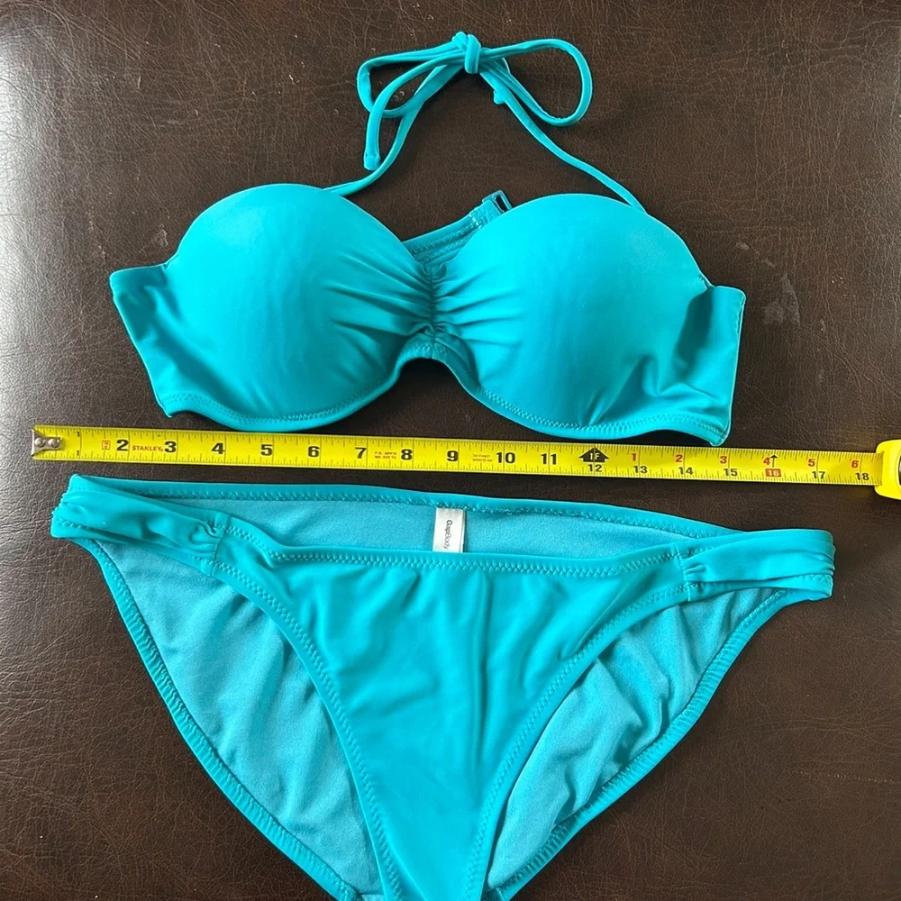 Gap Body Knockout Bikini Bottoms and Bandeau Push Up Bra size medium